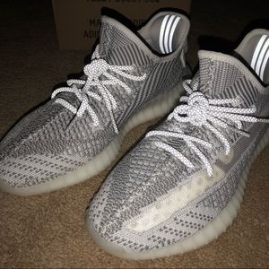 YEEZY V2 Static (Size 10.5)